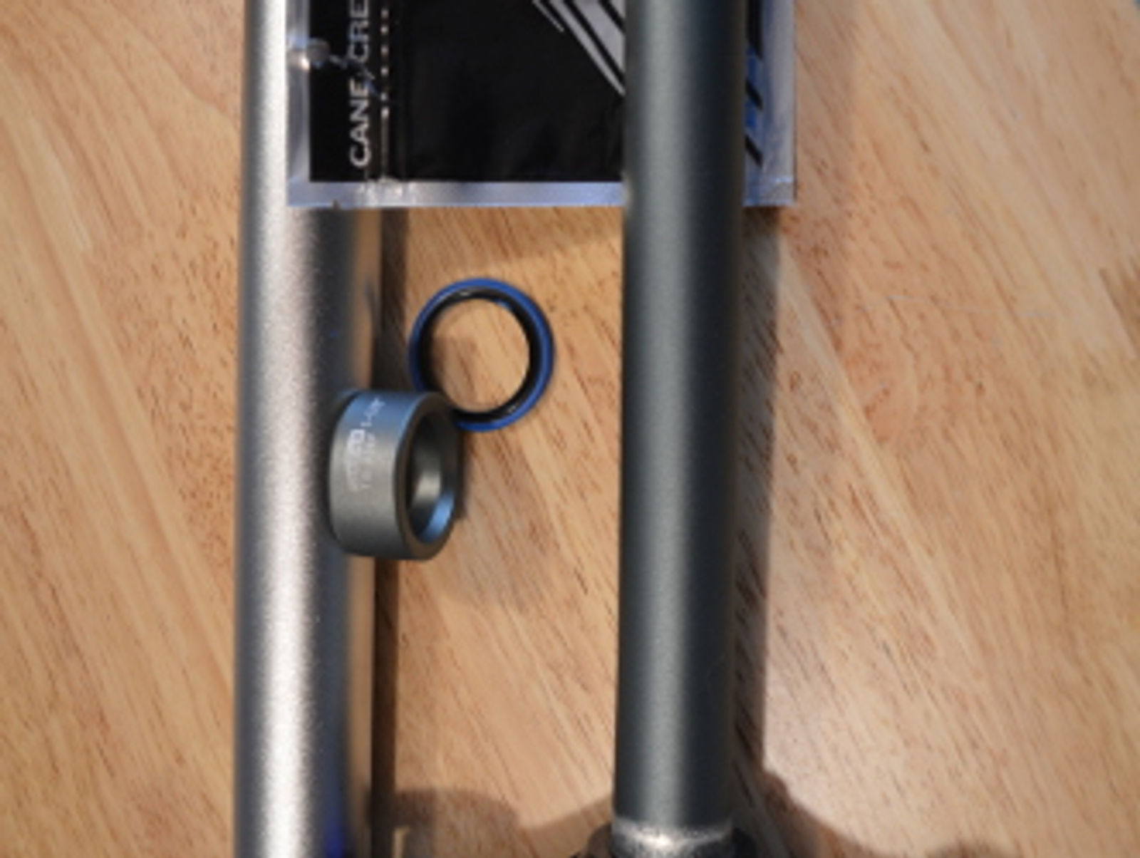 Préparation d’une fourche pour installation sur vélo de montagne