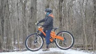 Assemblage A-Z d'un vélo de montagne sur mesure
